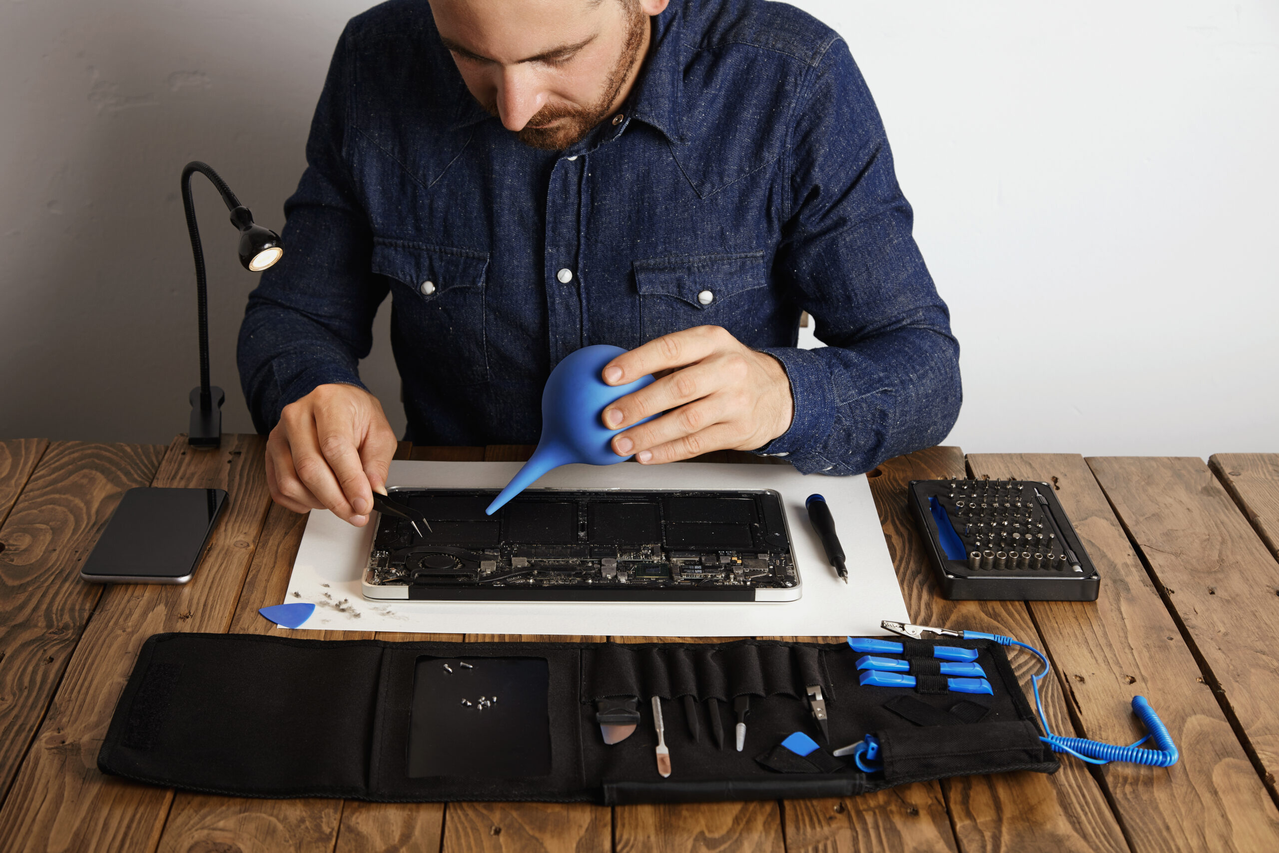 Professional Certificate in Laptop Repairing & Maintenance